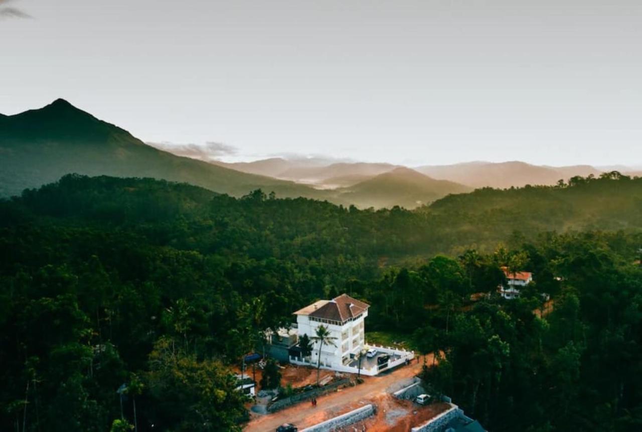 Iceberg Hill View Resort Munnar Exterior foto